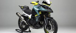 Benelli 2026 TRK902 EXPLORER ANAMENETAI ΤΕΛΗ ΙΟΥΛΙΟΥ