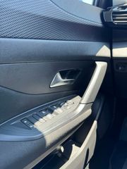 Peugeot 308 2022 Hybrid 180e Active Plus-thumb-11