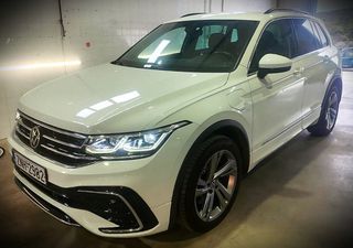 Volkswagen Tiguan 2022 9/22 R-LINE245HP e-HYBRID DSG ΕΛΛΗΝΙΚΟ-ΠΕΡΛΑ-19"ΖΑΝ-60000ΧΛΜ