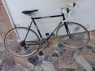 Δρόμου - Κούρσας Peugeot 1985