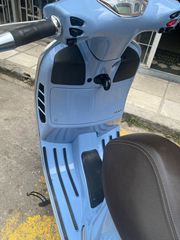 Vespa GTS 300 2019-thumb-3
