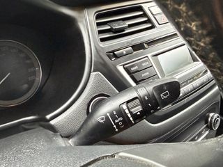 Hyundai i 20 2016 1.1 CRDI STYLE Panorama-thumb-49