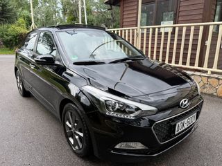 Hyundai i 20 2016 1.1 CRDI STYLE Panorama-thumb-14