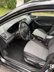 Hyundai i 20 2016 1.1 CRDI STYLE Panorama-thumb-24