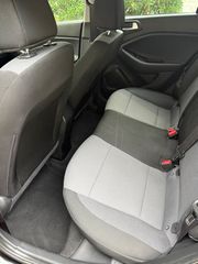 Hyundai i 20 2016 1.1 CRDI STYLE Panorama-thumb-27