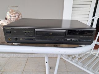 TECHNICS SL PG 590 CD PLAYER ΣΕ ΑΡΙΣΤΗ ΚΑΤΑΣΤΑΣΗ