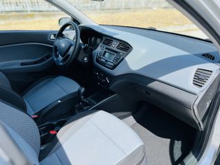 Hyundai i 20 2018 1.2 GO! 5ΘΥΡΟ 1ο ΧΕΡΙ-thumb-11