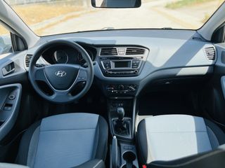 Hyundai i 20 2018 1.2 GO! 5ΘΥΡΟ 1ο ΧΕΡΙ-thumb-12