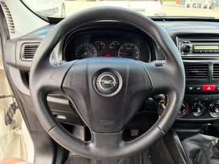 Κλούβα Opel 2017 Combo-thumb-17