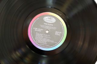 PINK FLOYD - ATOM HEART MOTHER-thumb-6