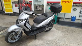 Piaggio Beverly 250 2004 BEVERLY 250-thumb-3