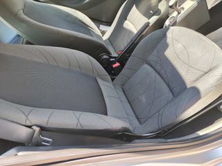 Smart ForTwo 2012 451-thumb-12