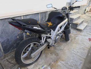 Suzuki SV 650 2006 Open, naked-thumb-2