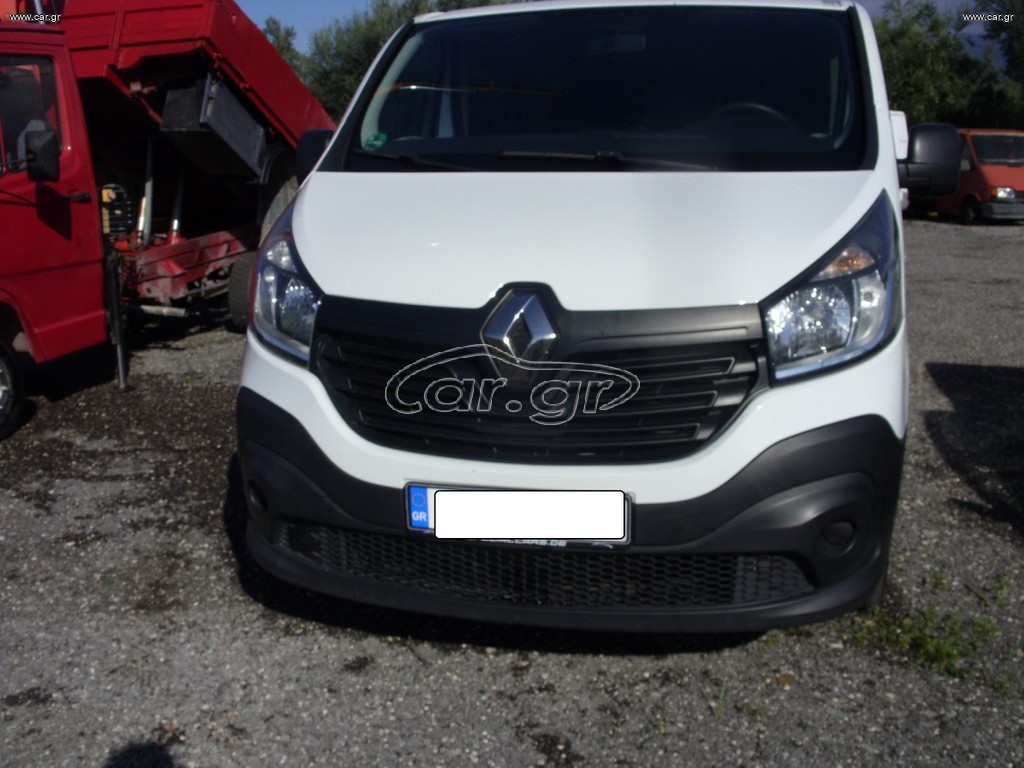 Renault 2017 TRAFFIC