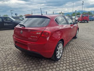 Alfa Romeo Giulietta 2016 1.6 DISTICTIVE DCT 120PS-thumb-5