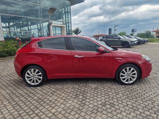 Alfa Romeo Giulietta 2016 1.6 DISTICTIVE DCT 120PS-thumb-6