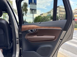 Volvo XC 90 2023 T8-thumb-55