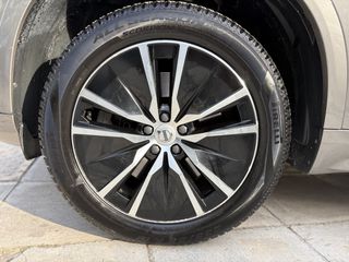 Volvo XC 90 2023 T8-thumb-10