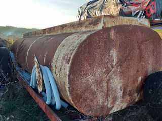 Tank 1985 1-thumb-2