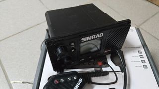 Simrad Vhf RS20s με GPS-thumb-3