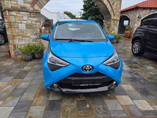 Toyota Aygo 2019 x-pley clab..Navi-thumb-18