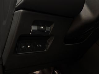 Land Rover Range Rover Evoque 2022 P300e Hybrid SE R-DYNAMIC! 4WD BLACK PACK! PANORAMA!-thumb-47
