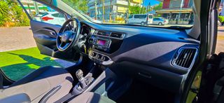 Kia Rio 2016-thumb-4