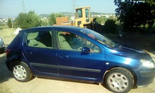 Peugeot 307 2003 307 1.4 CC FULL EXTRA