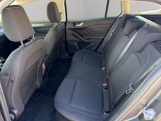 Ford Focus 2022 S/W 1.5dci AUTO-NAVI-LED-XENON!-thumb-19
