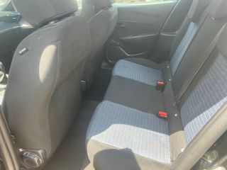 Peugeot 208 2021-thumb-9