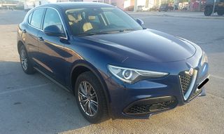 Alfa Romeo Stelvio 2019 2.0 - 280 ps Q4-thumb-1