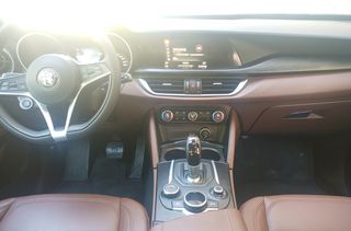 Alfa Romeo Stelvio 2019 2.0 - 280 ps Q4-thumb-5