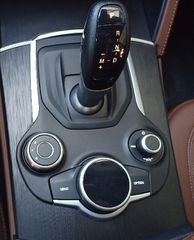 Alfa Romeo Stelvio 2019 2.0 - 280 ps Q4-thumb-9