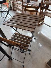 ΣΕΤ 10 ΚΑΡΕΚΛΕΣ 2 ΤΡΑΠΕΖΑΚΙΑ