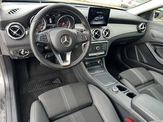 Mercedes-Benz GLA 200 2018 156Hp Urban/Progressive 7G-DCT FACELIFT-thumb-13