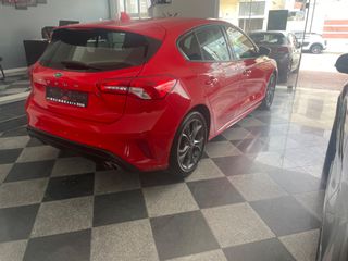 Ford Focus 2020 ST LINE-thumb-6