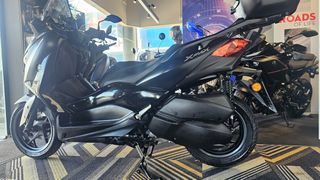 Yamaha XMAX 300 2020 X MAX 300  IRON MAX-thumb-4