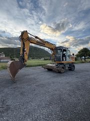 Εκσκαφέας Με Λάστιχα Liebherr 2012 924c