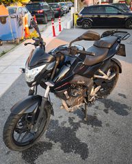 Bajaj Pulsar 200 2021-thumb-1