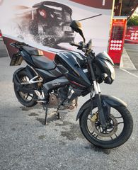 Bajaj Pulsar 200 2021-thumb-3