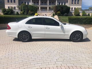 Mercedes-Benz E 200 2006