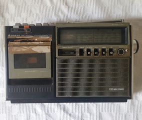 Ραδιοκασετόφωνο Sanyo M-2480