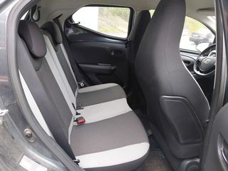 Toyota Aygo (X) 2017-thumb-12