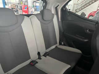 Toyota Aygo (X) 2017-thumb-17
