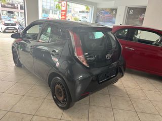 Toyota Aygo (X) 2017-thumb-24