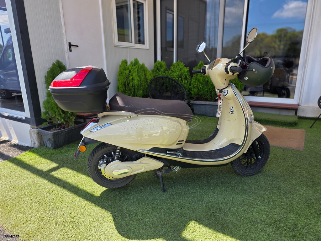 Μοτοσυκλέτα 2025 Vespa Ηλεκτρική 3000w Pusa