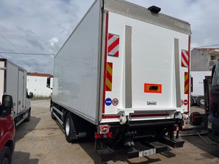 Ψυγείο Mercedes-Benz 2015 Antos 1832 euro 6-thumb-2