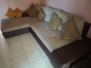 Καναπές γωνία
