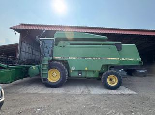 Θεριζοαλωνιστικές John Deere 2005