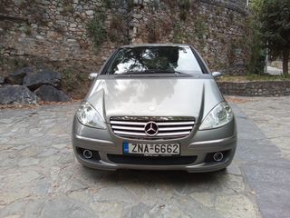 Mercedes-Benz A 150 2005-thumb-2